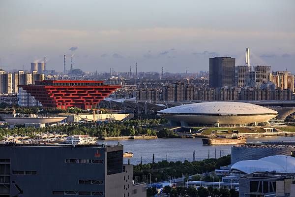 上海出台全国首个会展业地方性法规《上海市会展业条例》