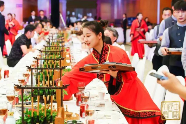 西安曲江国际会议中心推出“秦韵.醉长安”主题宴会
