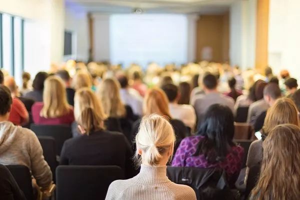 10个小技巧，帮你最大程度提升参加国际学术会议的体验