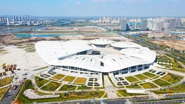 青岛·上合之珠国际博览中心正式开馆