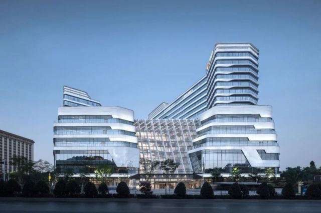 中法合作项目广州越秀国际会议中心受邀接受专访
