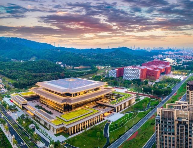 广州白云国际会议中心：焕新共赢 助力广州建设国际会展之都