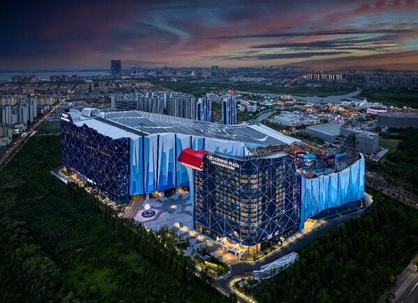上海冰雪世界皇冠假日酒店喜迎一周年