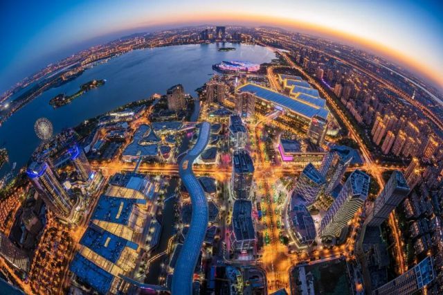 从产业港湾到链主航船：苏州国博的领航者之路